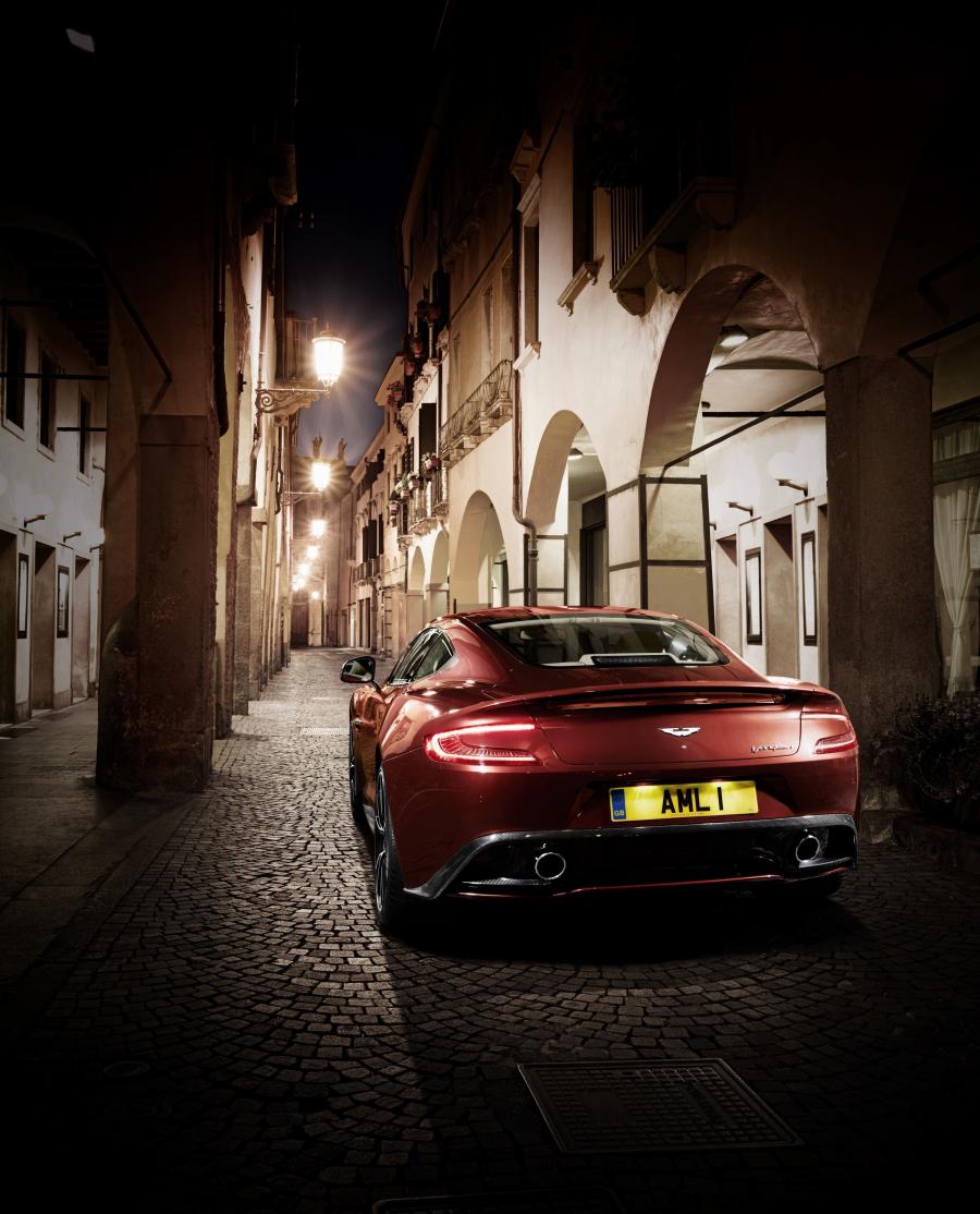  Aston Martin Vanquish 2012 года  (WW) (фото 130 из 167)